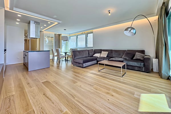Lugano-Muzzano: Elegante möblierte 2.5-Zimmer-Wohnung mit direktem Zugang zum Luganersee zu verkaufen 3