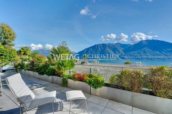 Moderne & komfortable Wohnung mit Panoramaterrasse & Seesicht in Minusio zu verkaufen 2