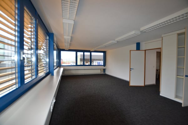 Vielseitige Büros in Rothrist 4
