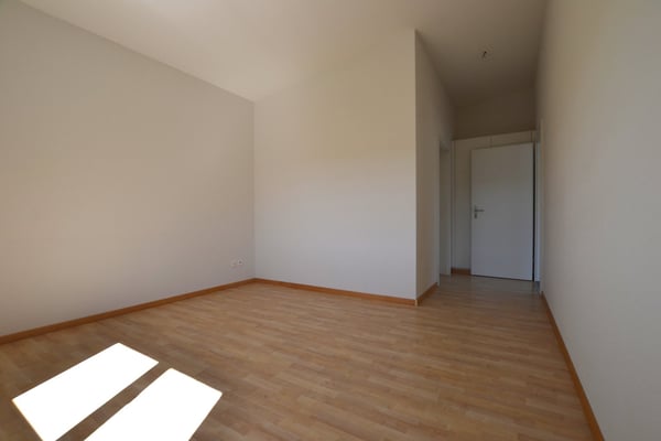 Moderne 1.5-Zimmer-Attikawohnung mit Balkon in Rothrist 5