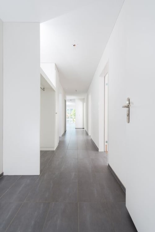 Helle 4.5-Zimmer-Wohnung mit Balkon in Rothrist 2