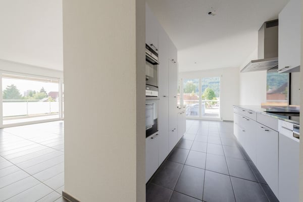 Helle 4.5-Zimmer-Wohnung mit Balkon in Rothrist 3