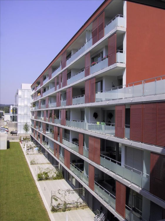 Einstellplätze in Neu-Oerlikon zu vermieten! 14