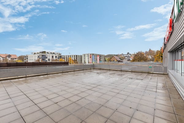 Raum für neue Geschäftsideen im 2. OG des Einkaufszentrums Seepark 6