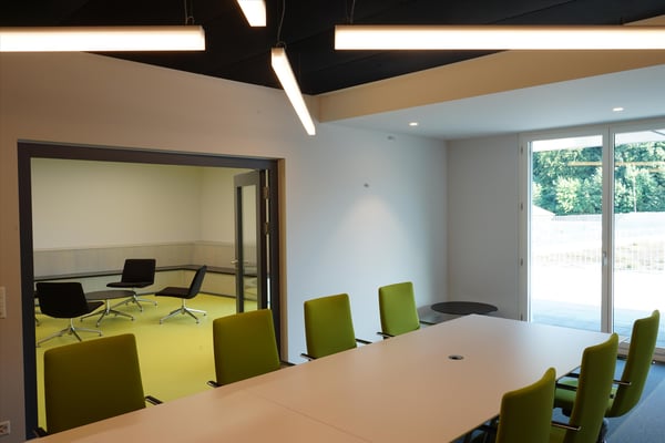 Mehr Raum für Ihre Ideen – Modernes Büro mit Weitblick 5