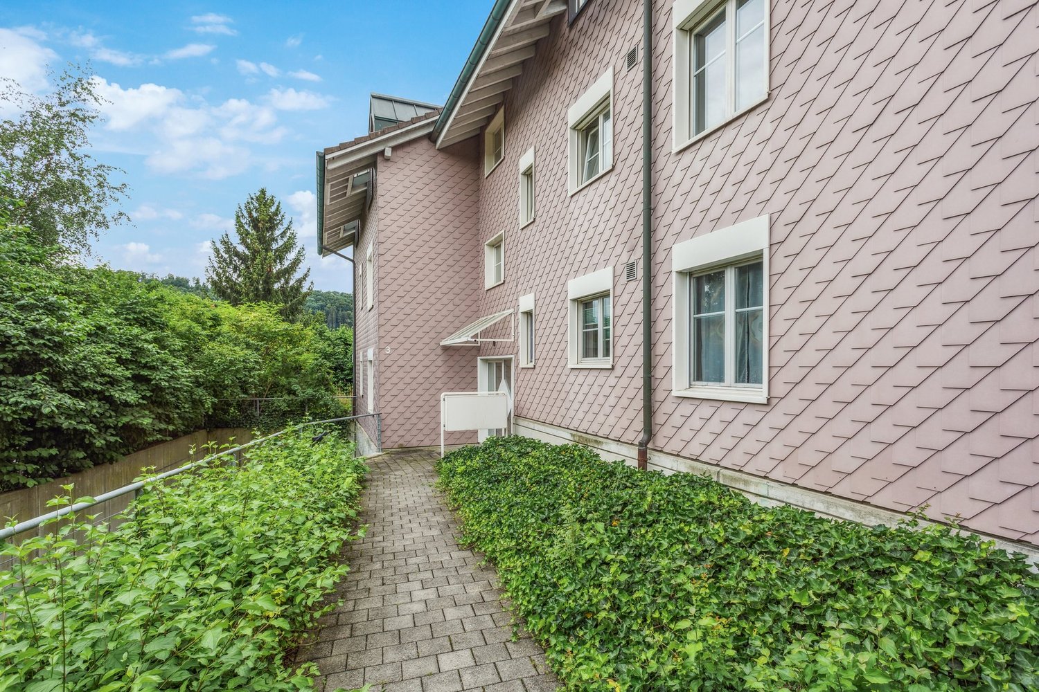 Bild Familienwohnung gesucht?