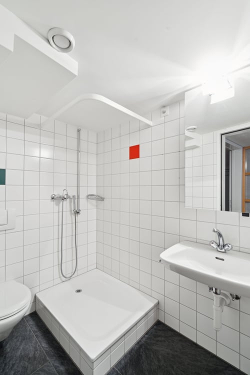 vielseitige Praxisräumlichkeiten an frequentierter Lage! 4