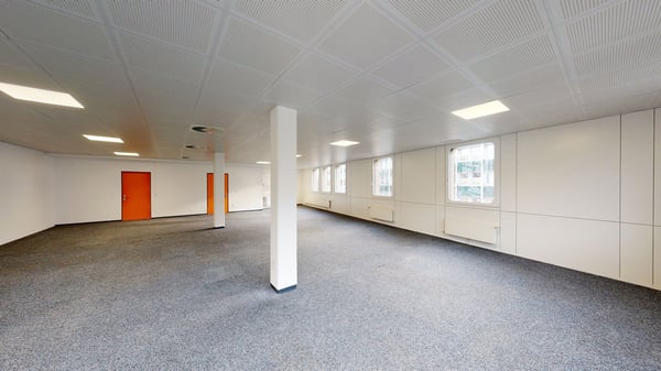 Surface commerciales et administratives au centre-ville 6