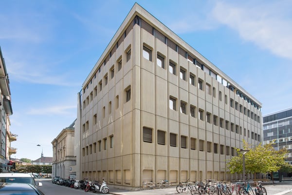 Surface commerciales et administratives au centre-ville 2