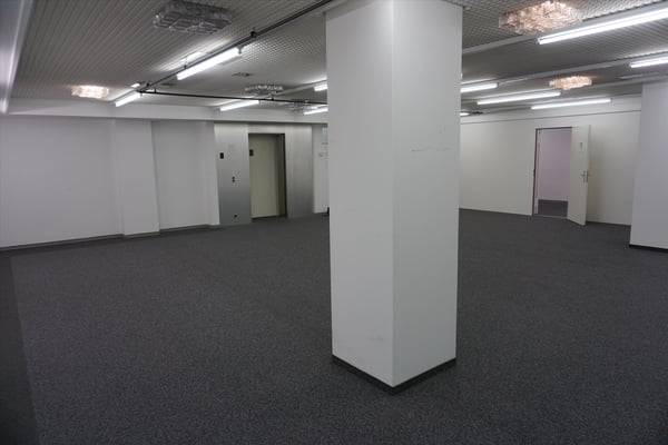 Lagerraum an zentraler Lage zu vermieten! 5