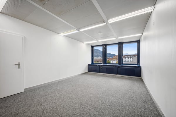 Möglichkeit zur Einzelbüroanmiete - Arbeitsplatz im Herzen von Chur 6