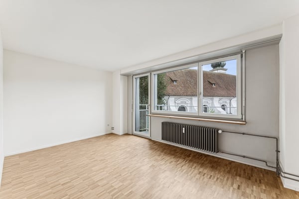 Erstvermietung - Wohnen & Arbeiten mit Reussblick! 7