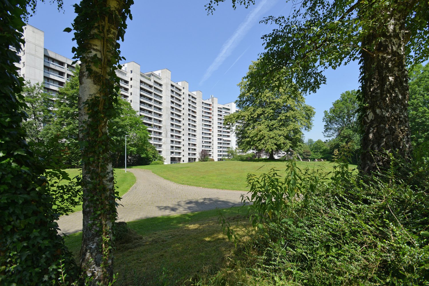 Bild MIETEN OHNE KAUTION - Grosse Terrasse zum Erholen