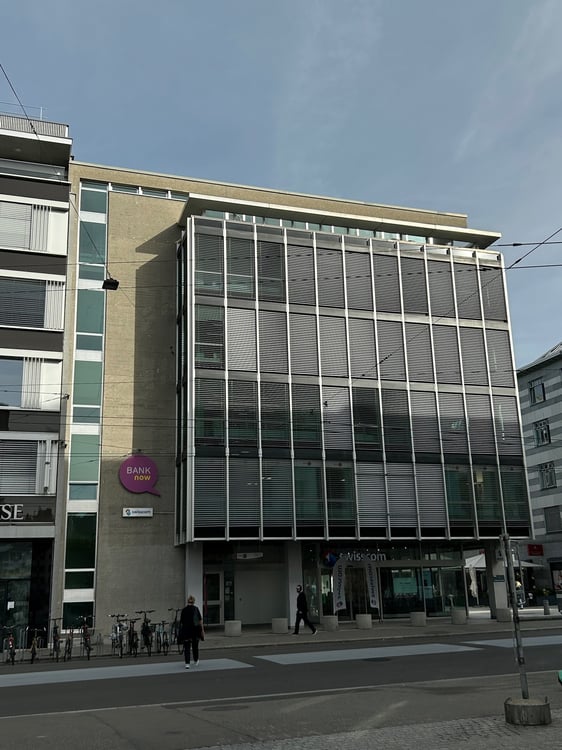 Einstellplatz an zentraler Lage zu vermieten 11