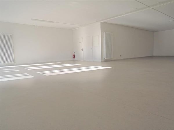 160m2 Büro- und Gewerberäumlichkeiten zu vermieten 3