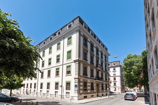 Jolie surface de bureaux proche du centre 1