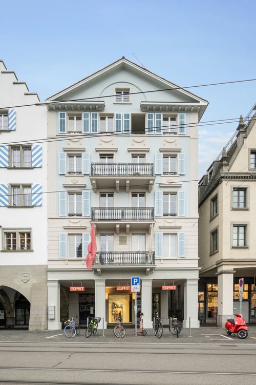 Mehr Platz benötigt? Wir haben den passenden Stauraum für Sie! 1