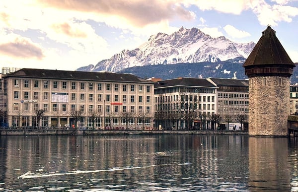 Nähe Bahnhof Luzern - Einzelbüro bezugsbereit 1