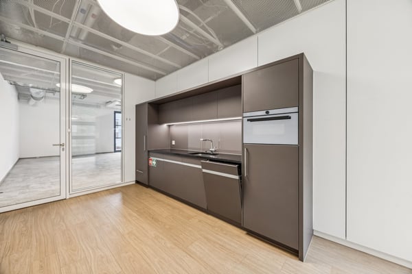 Moderne Gewerbefläche an zentraler Lage 4
