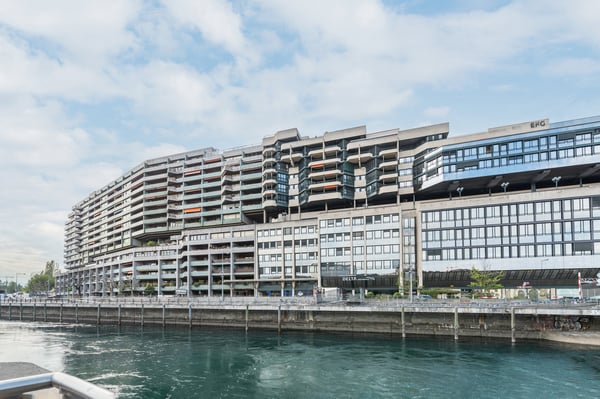 Studio meublé avec espace de confort à vivre 1