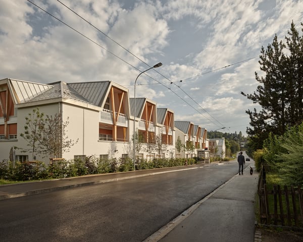 moderne Neubauwohnung in Rotmonten! 1