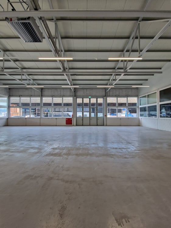 Werkplatz Altenrhein - Grosszügige Werkhalle 7