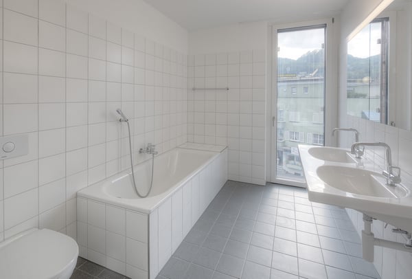 Leben in luftiger Höhe mit grosszügiger Terrasse 91 m² 4