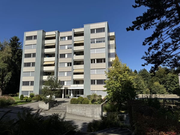 Frisch sanierte Wohnung an begehrter Lage in Luzern 1