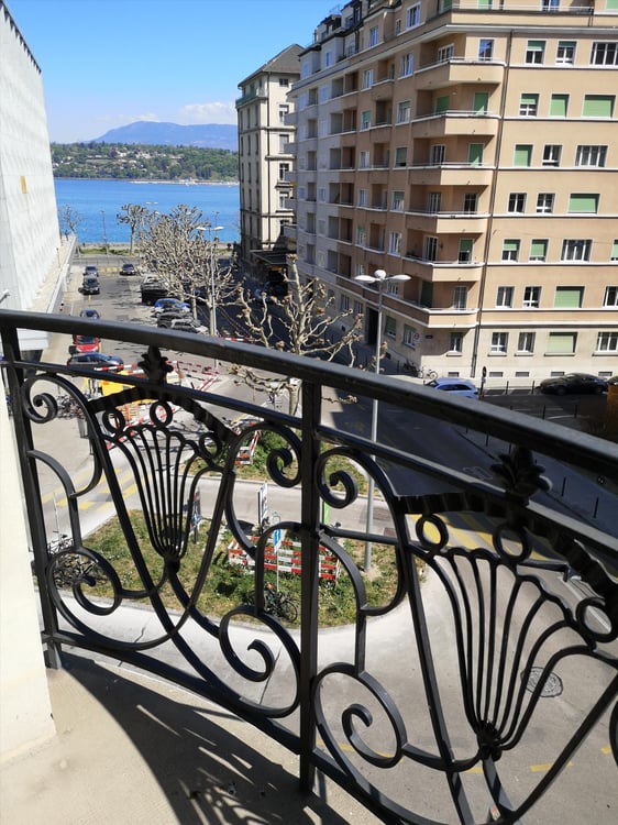 A deux pas du lac, proche des transports public 3