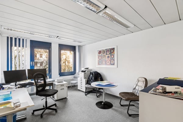 Charmantes Büro mit optimaler Grösse 3