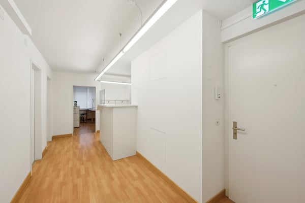 Arbeiten, wo Basel pulsiert – Büro zwischen Bankverein & Aeschenplatz 10