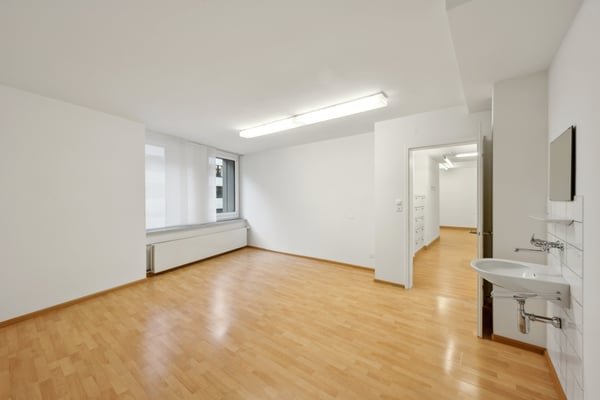 Arbeiten, wo Basel pulsiert – Büro zwischen Bankverein & Aeschenplatz 4