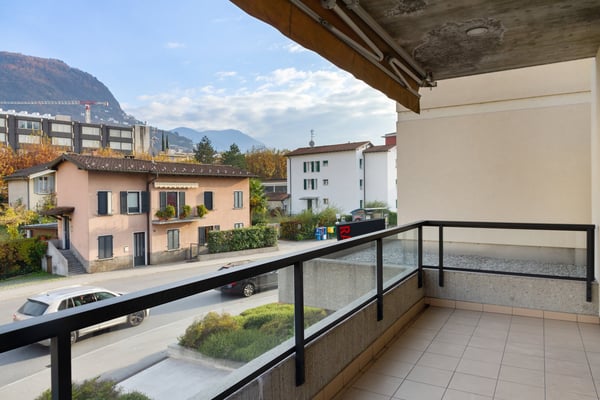 Open space personalizzabile nella dinamica Porta Nord di Lugano 6