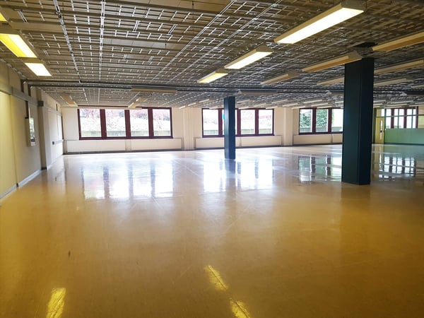 Lagerfläche beim Bahnhof Aarau 2