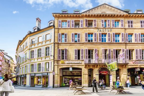 Au coeur de la zone piétonne 16