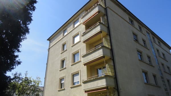 Garage-box proche du centre ville 1