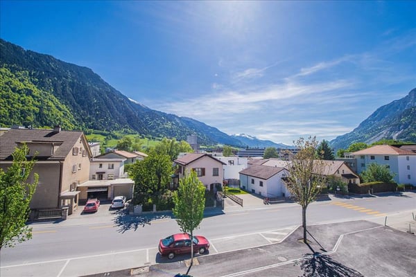 Mieten ohne Kaution - Tschent Wohna - urban mit viel Grünzone 2