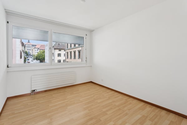 Situé dans le complexe Espacité 10