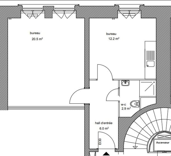 A deux pas de la gare, bureau de 9 m2 6