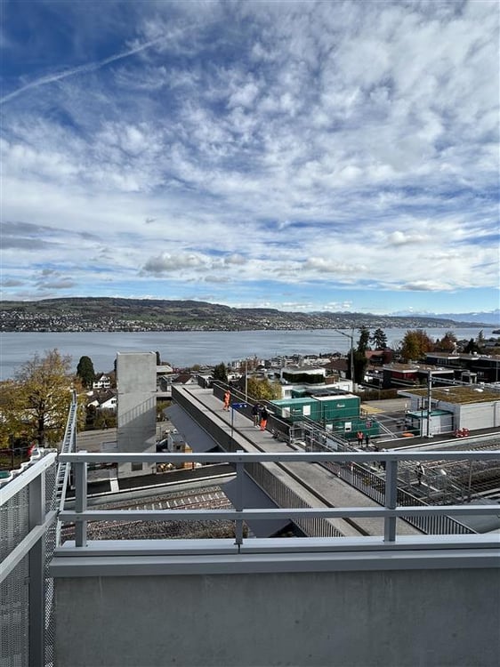 Ihr Rückzugsort mit Weitblick – Neubau-Attikawohnung mit Seesicht 8