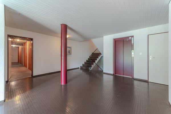 Schöne Wohnung mit sonnigem Balkon 2