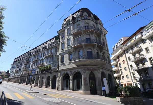 Restaurant unique architecture belle époque 1