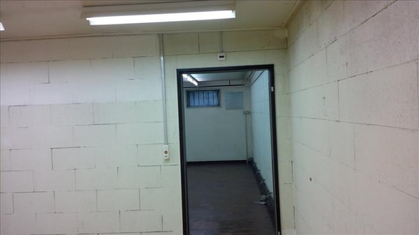 Surface dépôts au 1er sous-sol, sans fenêtres 2