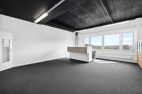 Attraktive Bürofläche an zentraler Lage in Oberentfelden 2