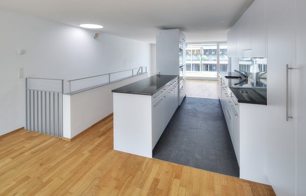 Topmoderne Wohnung und nahe beim Bahnhof Bern! 2