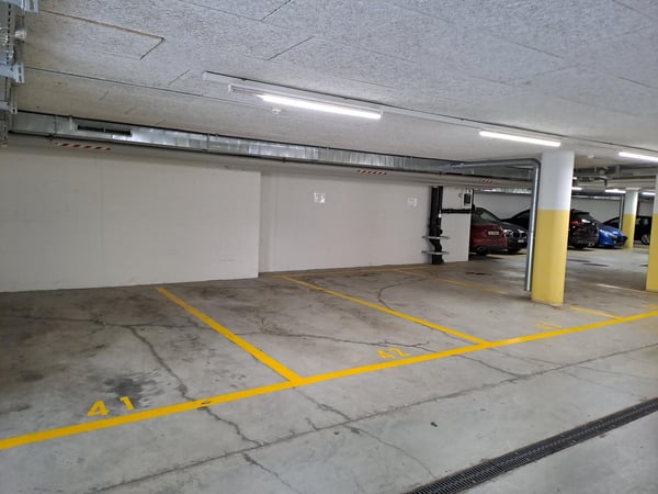 Einstellplatz in der Tiefgarage im Zentrum von Uzwil (Nähe Bahnhof) 1