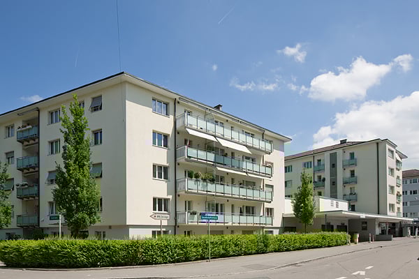 Mitten in der Länggasse 1