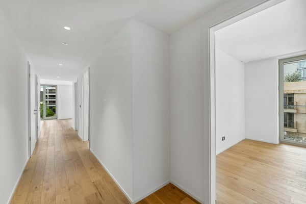 Tower fifty five - metropolitan living spaces 7