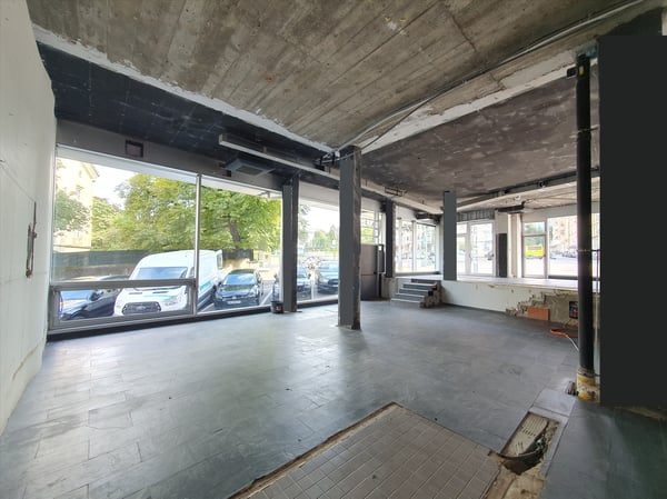 Magnifique arcade de 183 m2 + sous-sol 3