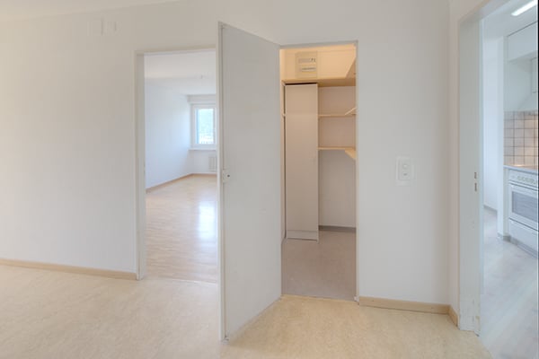 Mieten ohne Kaution - Wohnen über den Dächern im Zentrum von Wettingen! 10